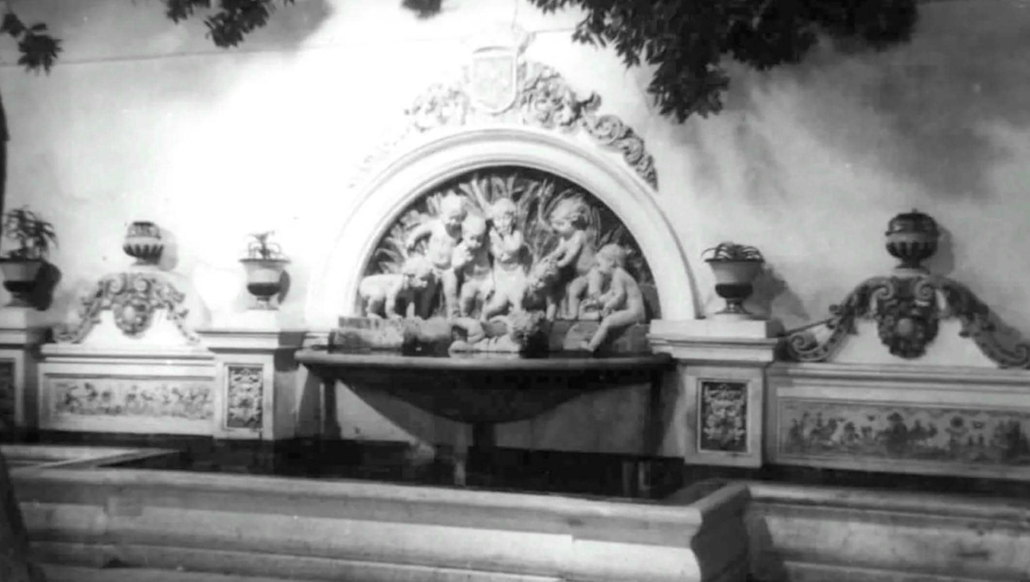 Fuente de Benlliure, marco para una fotografía familiar 2.