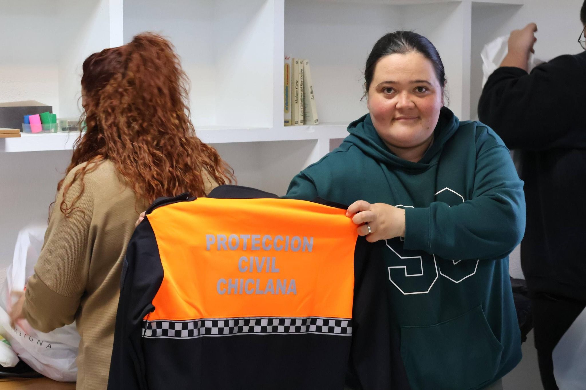Los voluntarios de Protección Civil estrenan uniformes.