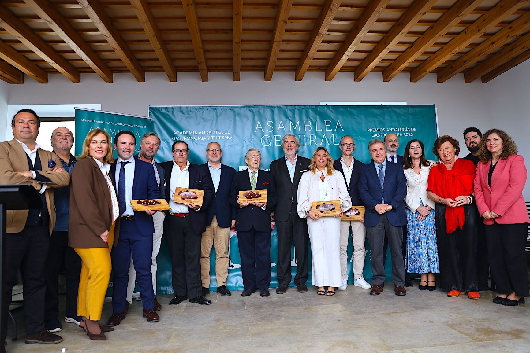 El Palacio de San Dionisio de Jerez acoge la entrega de Premios de la Academia Andaluza de Gastronomía y Turismo (AAGT).
