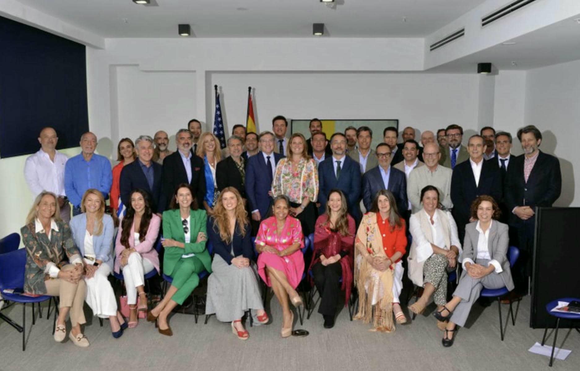 Sevilla refuerza en Miami el apoyo empresarial internacional.