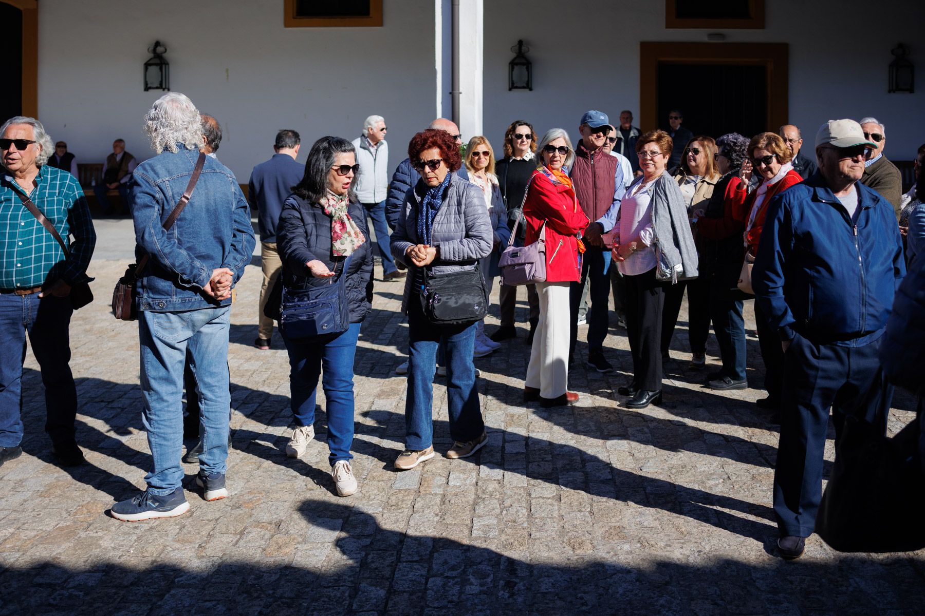 Más de 300 mayores acuden al III Encuentro de Centros de Participación Activa en Jerez.