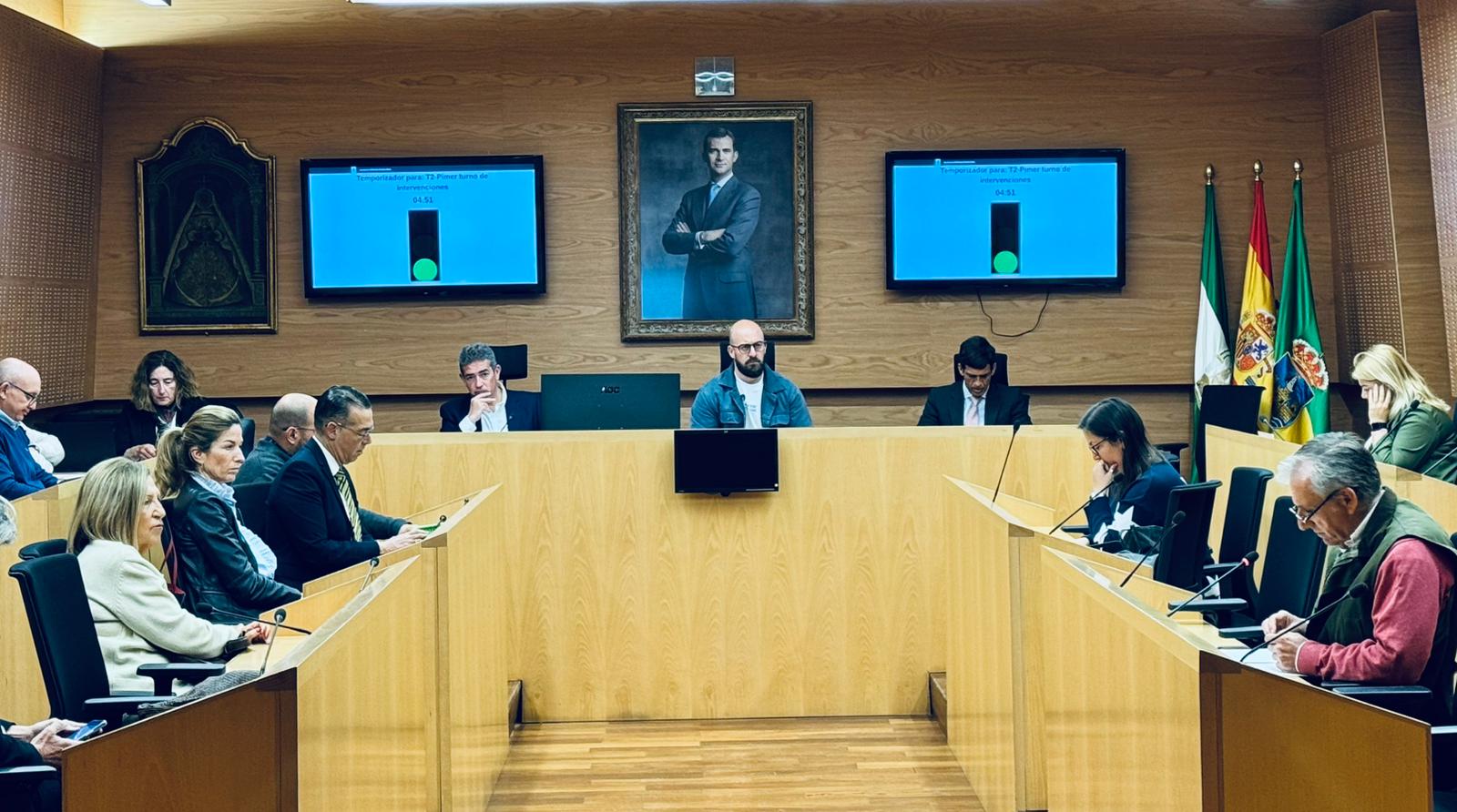 Una imagen del pleno del Ayuntamiento de El Puerto este miércoles 15 de abril.