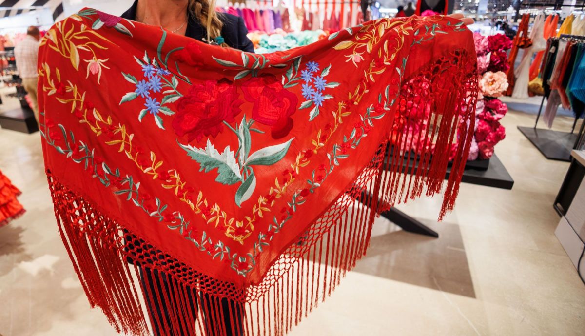 EL CORTE INGLES TRAJES DE FLAMENCA 2026  10