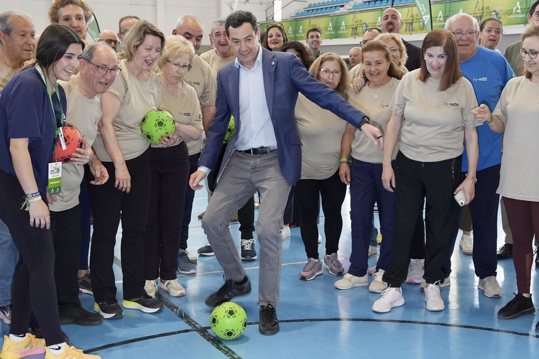 Juanma Moreno, este viernes en El Puerto.