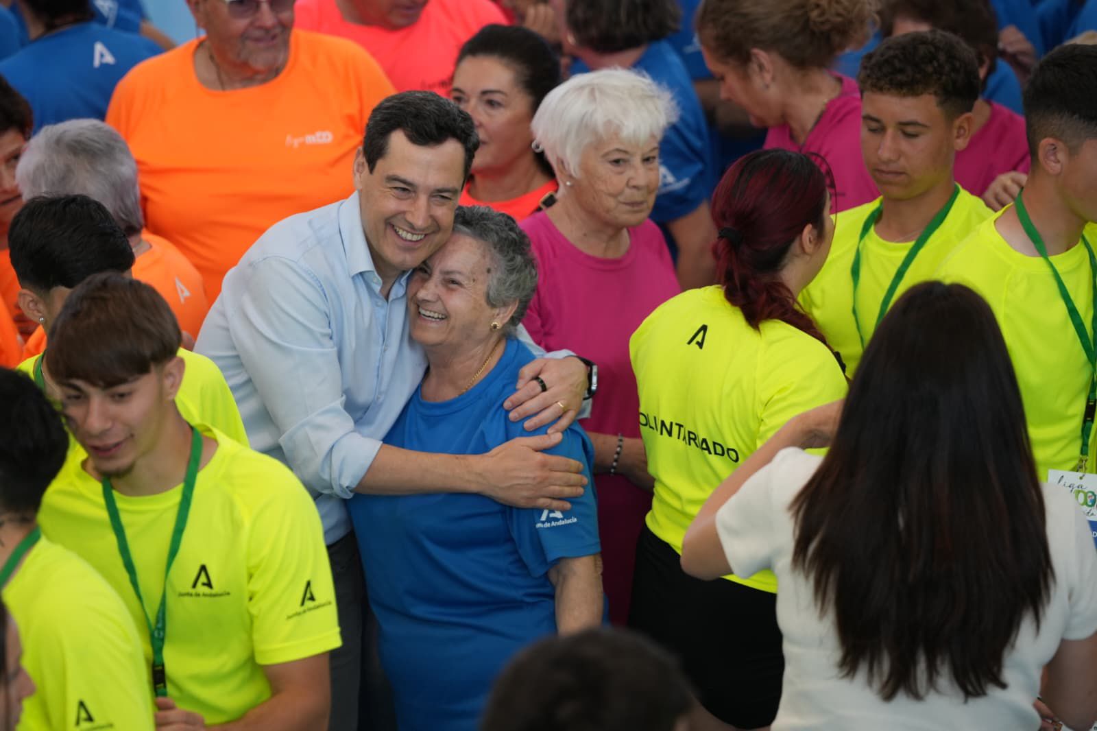 Un momento del acto de Moreno con mayores en El Puerto.
