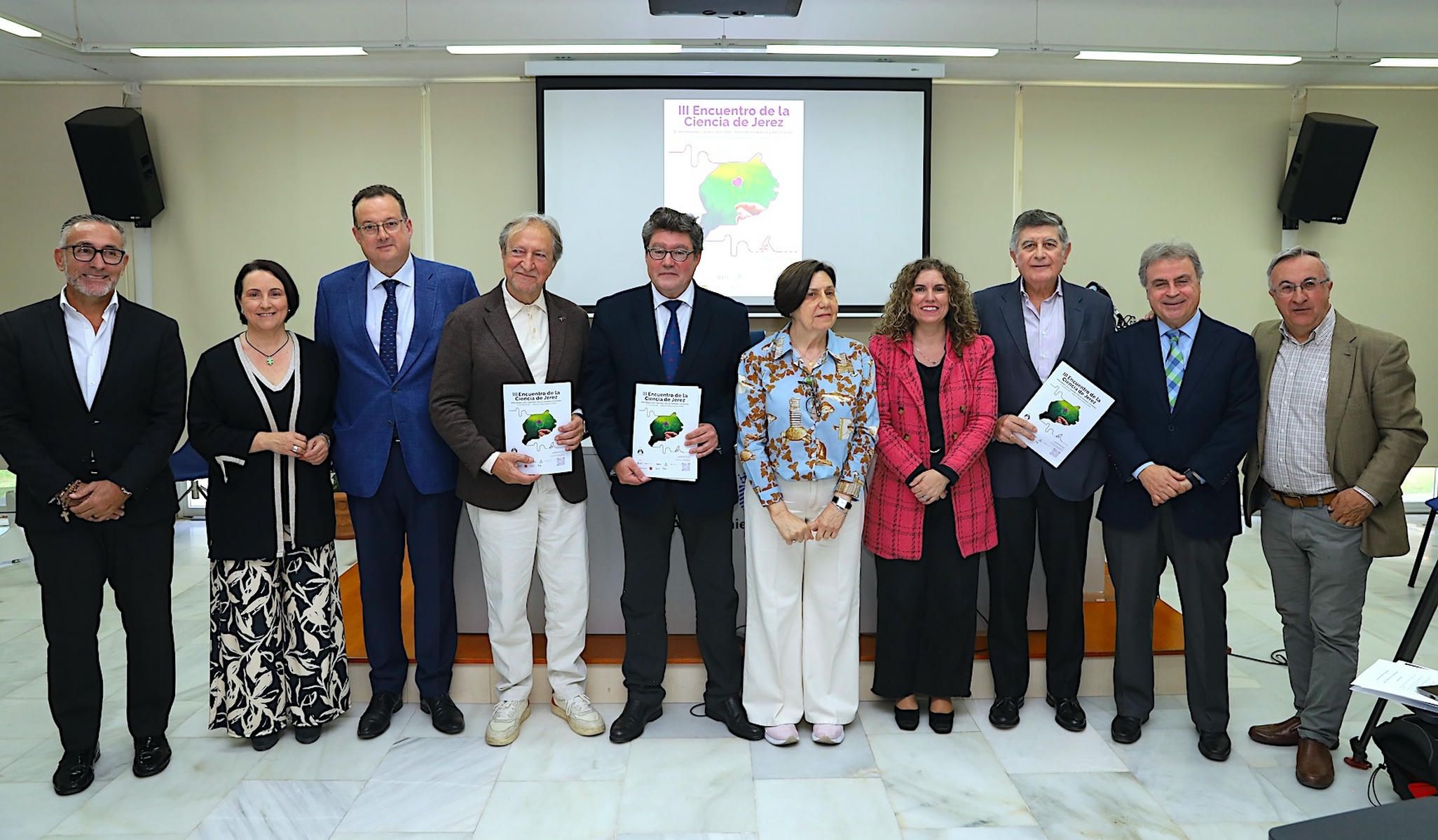 Presentación del III Encuentro de la Ciencia en el Ayuntamiento de Jerez