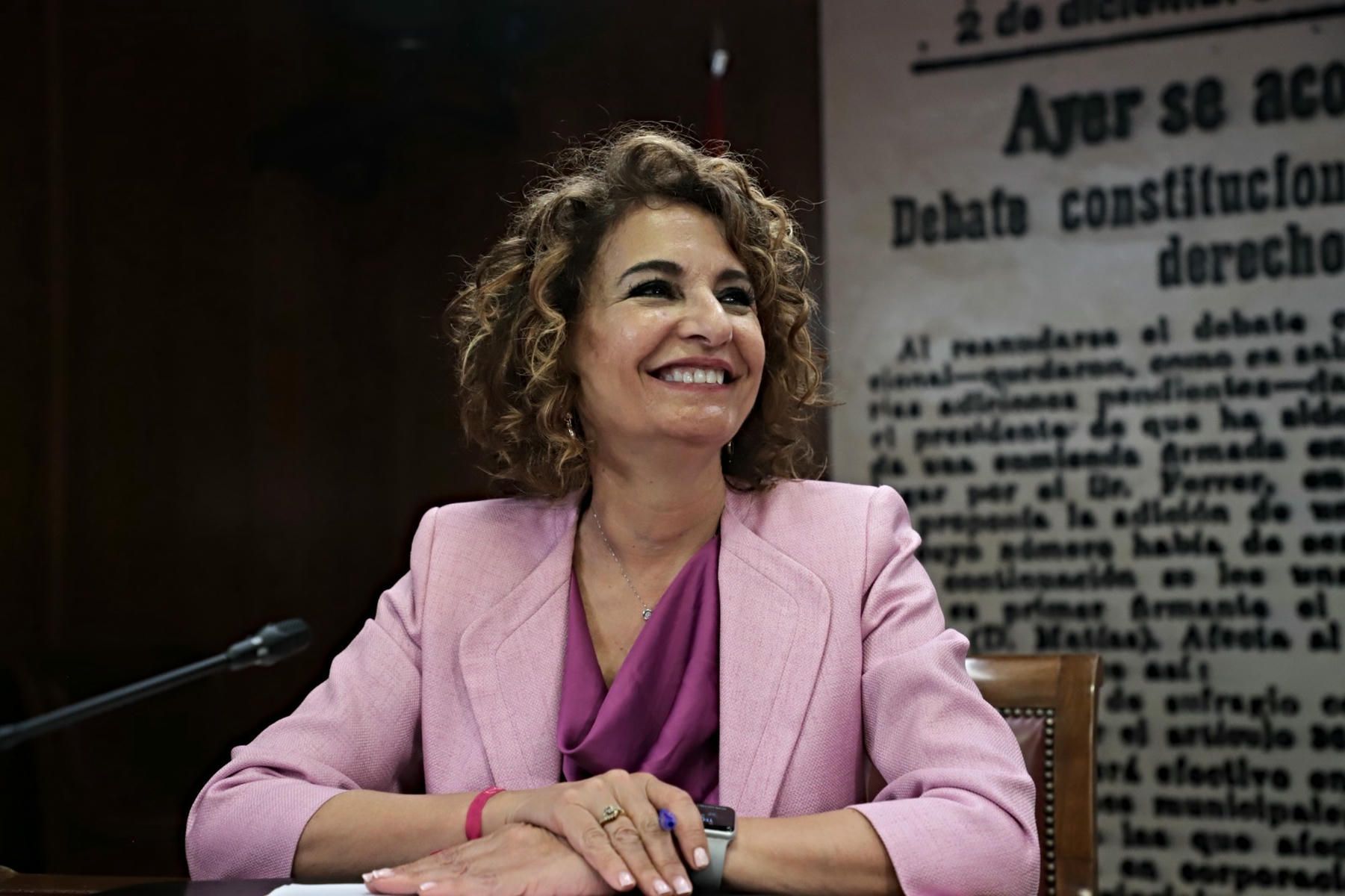 Montero, en la Comisión del Senado, este lunes.