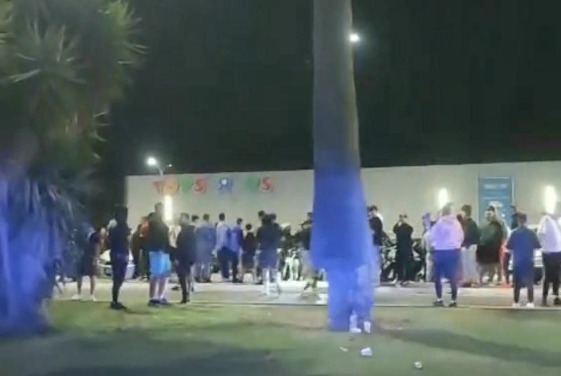 Concentraciones ilegales en El Puerto, en la previa de la Motorada.