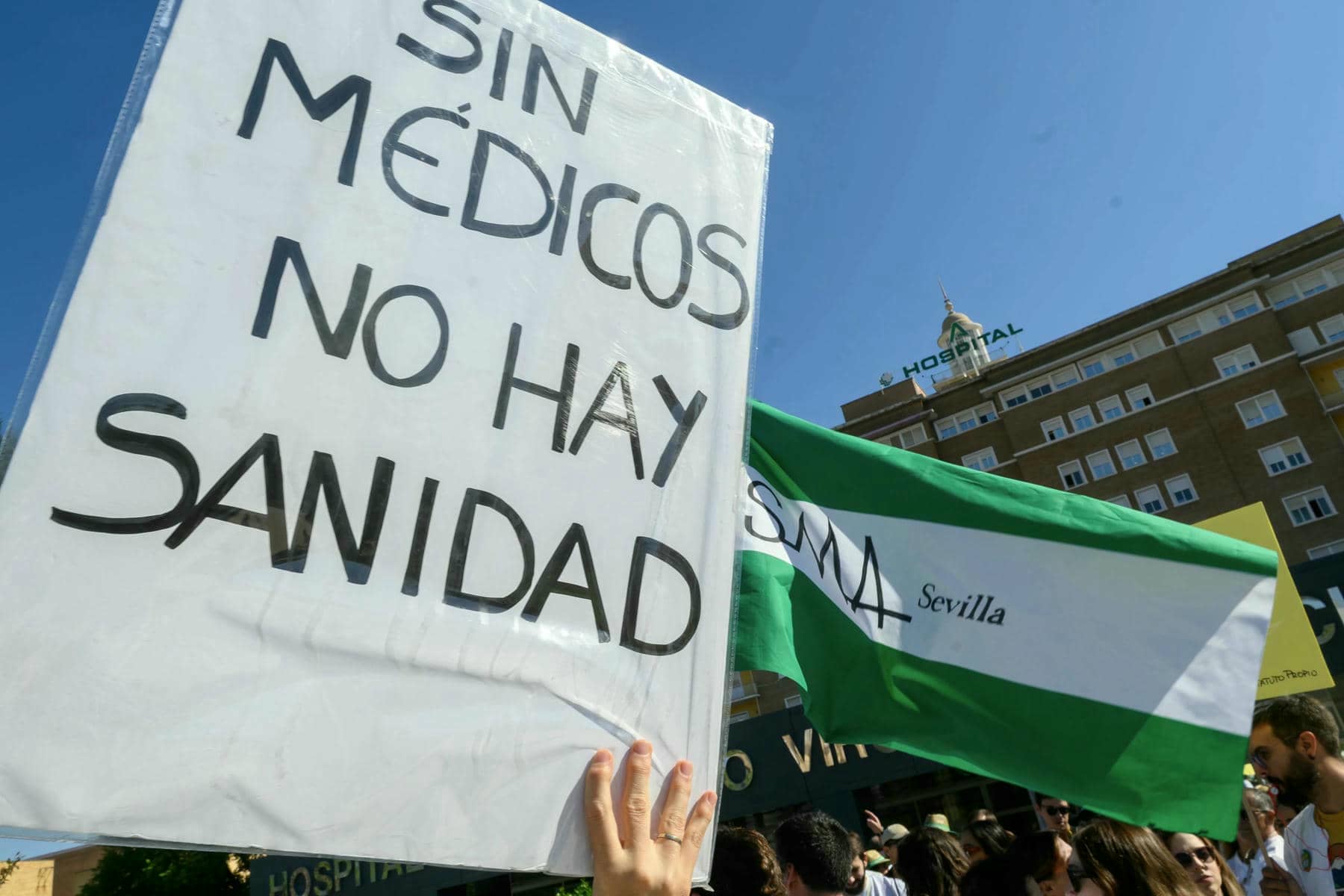 Una concentración de médicos andaluces, durante una pasada convocatoria de huelga.