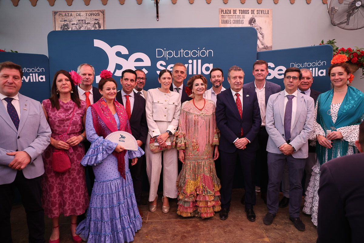 La recepción de la Diputación de Sevilla, en la Feria de Abril 25