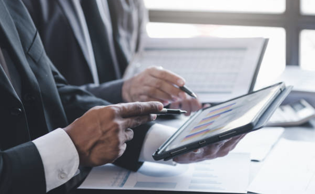 Independencia financiera sin sacrificar tu estilo de vida: estrategias equilibradas.