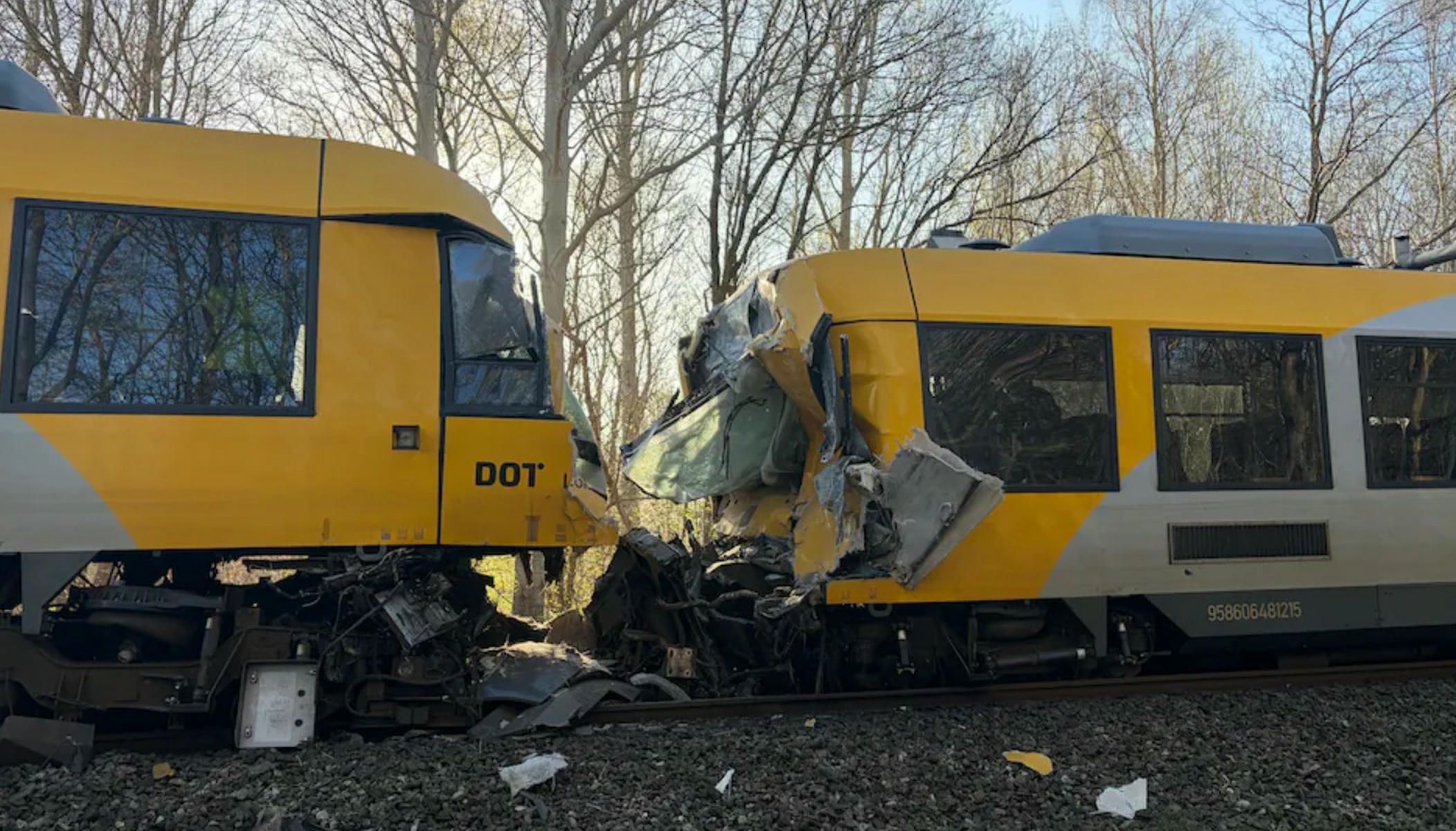 La colisión de dos trenes, en una imagen de la televisión pública danesa.
