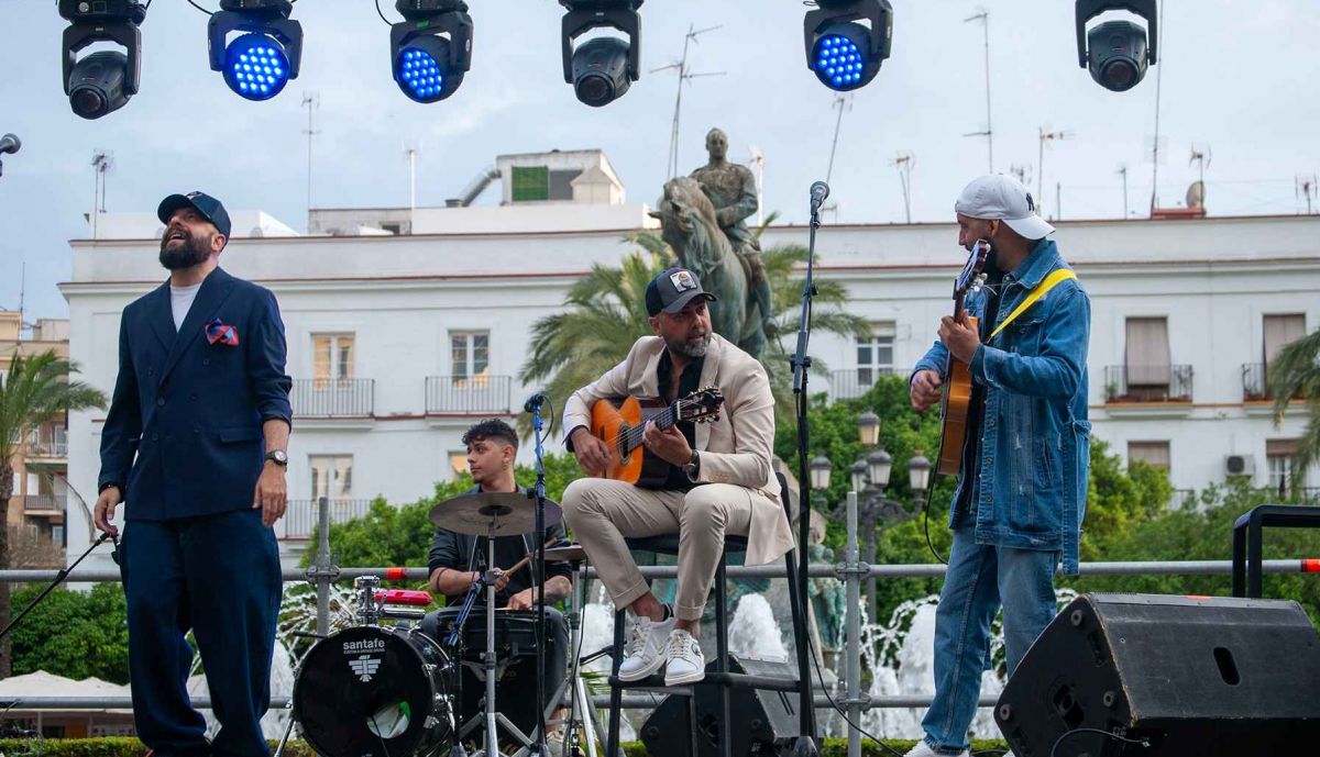 Musho Gitano, una de los conciertos del viernes de motorada en Jerez. 11zon