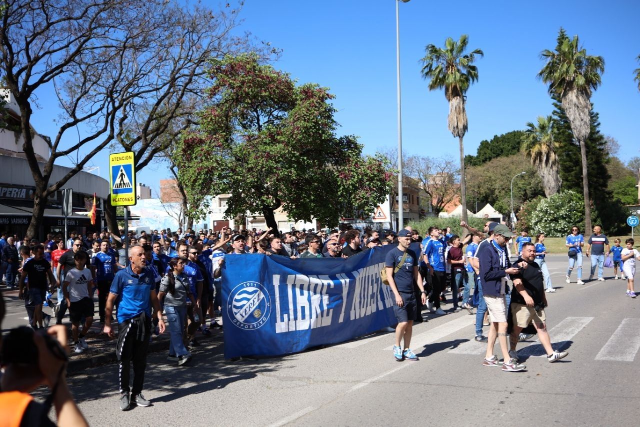 Aficionados del Xerez Deportivo FC antes del partido.