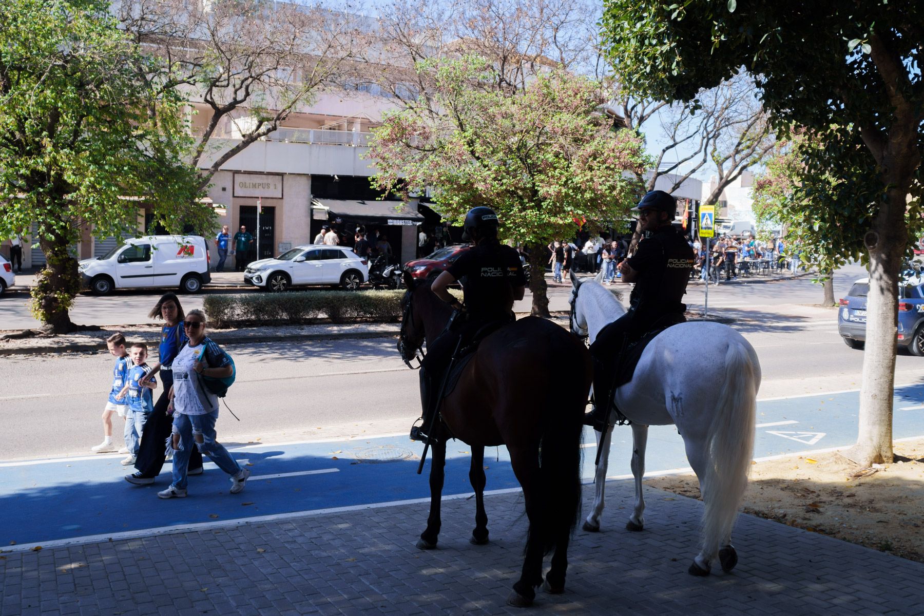 Las imágenes del derbi entre Xerez Deportivo FC y Xerez CD en Chapín este domingo.