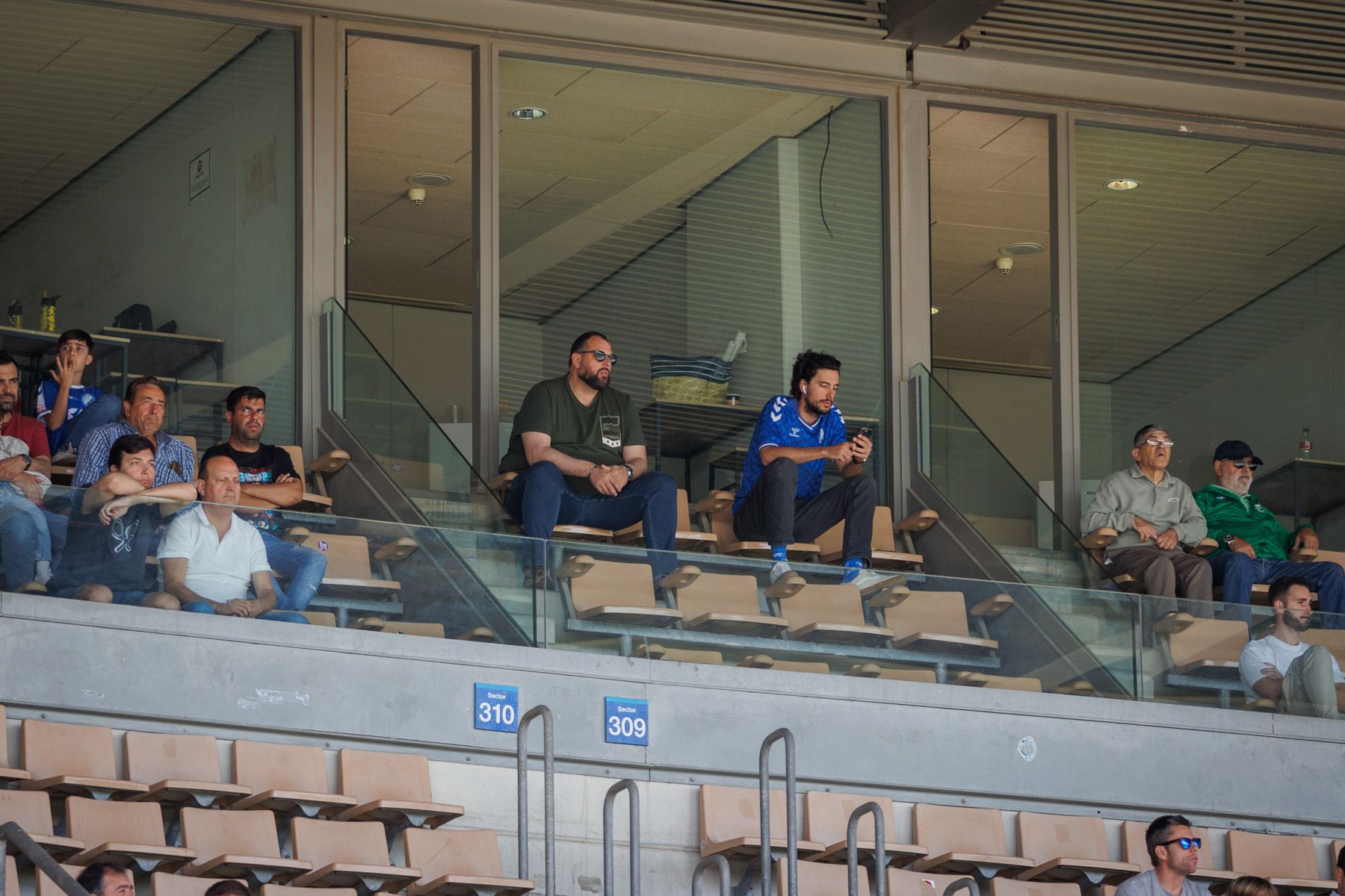 Las imágenes del derbi entre Xerez Deportivo FC y Xerez CD en Chapín este domingo.