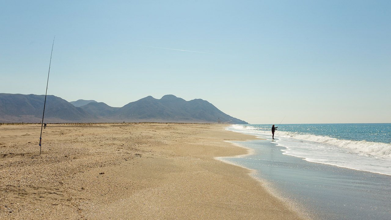Playa de Las Salinas, en Almería, en una imagen de archivo.