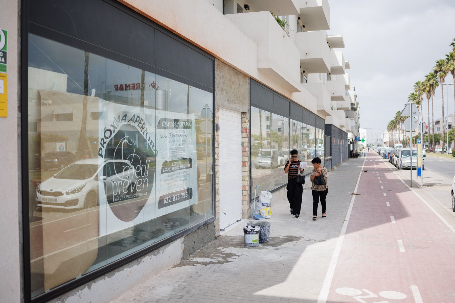 Nuevas aperturas de negocios en la Avenida Puertas del Sur, cada vez más poblada y activa comercialmente, también al calor de la futura Ciudad de la Justicia.