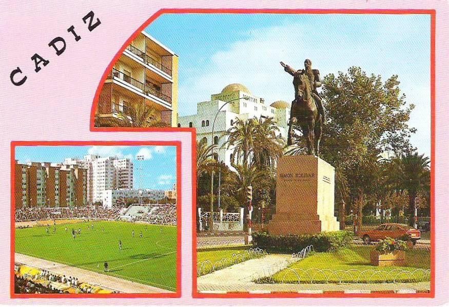 Tarjeta postal, años 70, Monumento a Simón Bolívar, ante el desaparecido edificio original del hotel Atlántico y el, también desaparecido Estadio Ramón de Carranza.