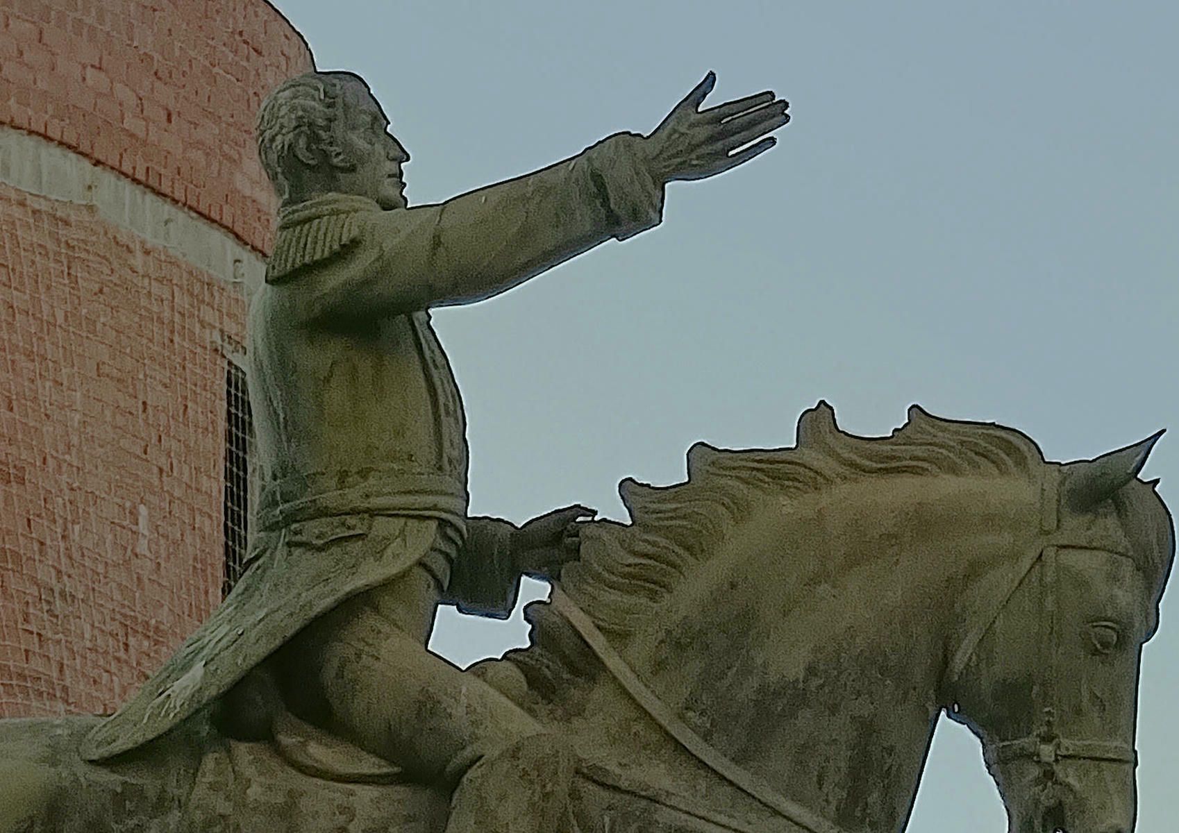 Monumento a Simón Bolívar, detalle del Libertador y cabeza caballo, vista lateral derecha.
