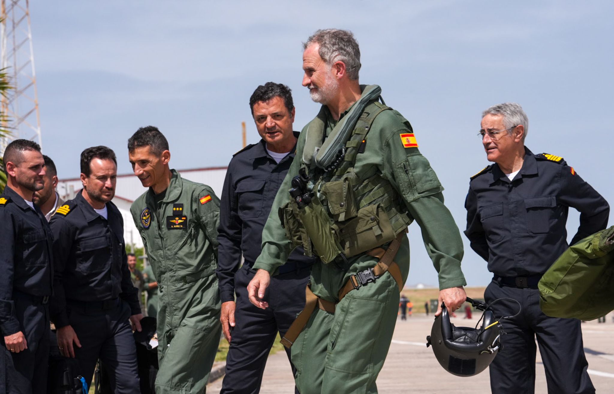 Visita del rey Felipe VI a la flotilla de aeronaves de la Base de Rota