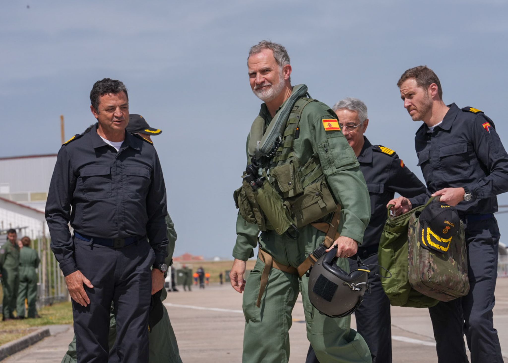 Visita del rey Felipe VI a la flotilla de aeronaves de la Base de Rota