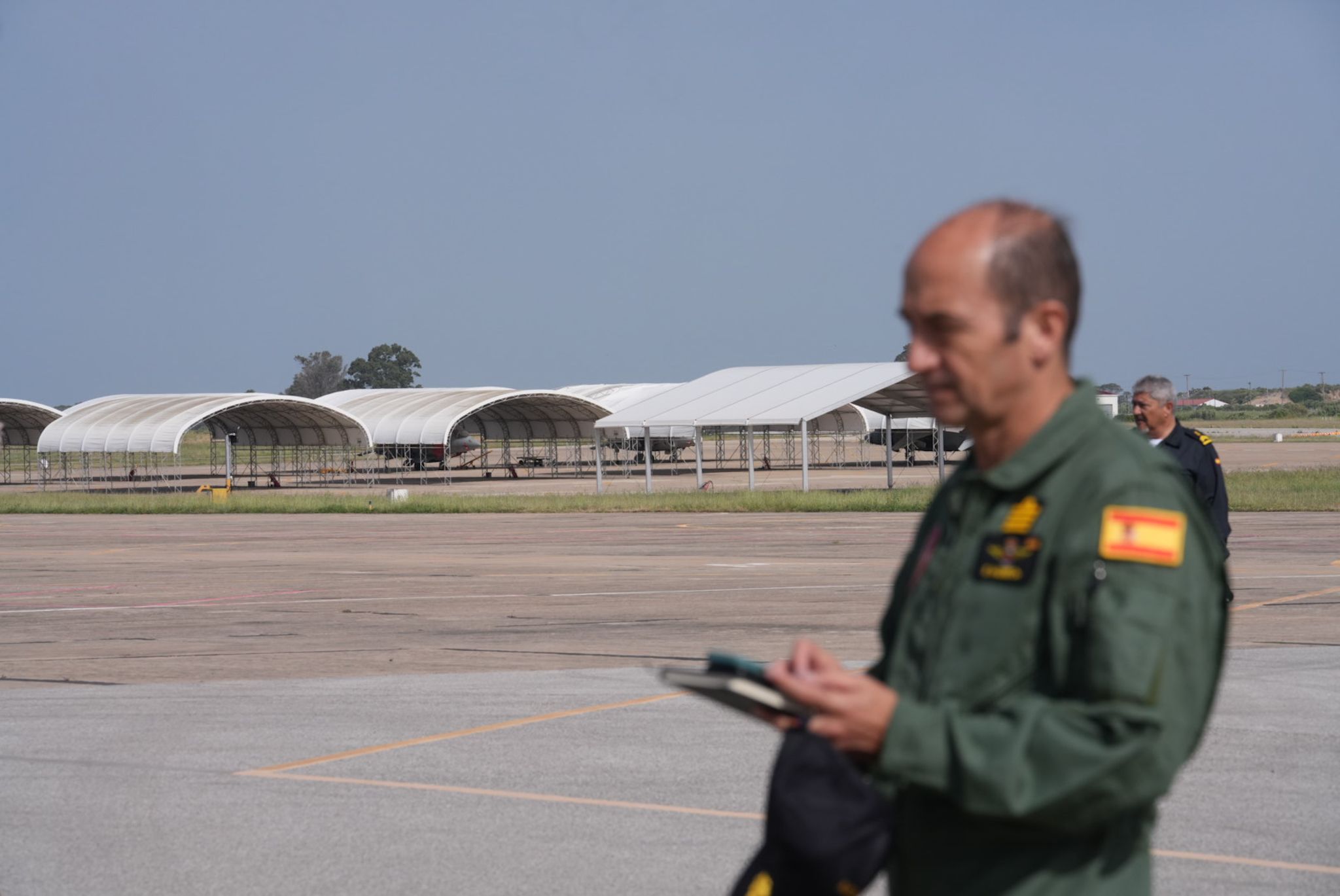 Visita del rey Felipe VI a la flotilla de aeronaves de la Base de Rota
