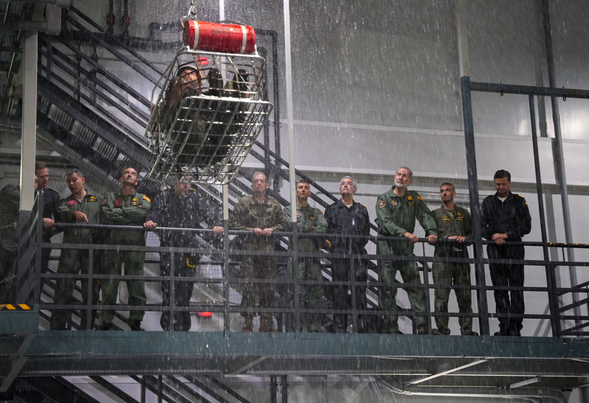 Visita del rey Felipe VI a la flotilla de aeronaves de la Base de Rota