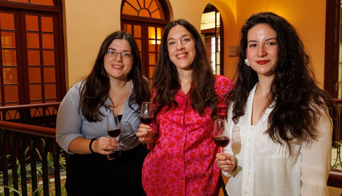 Águeda Caputto, Aurora Muñoz y Beatriz Gutiérrez, mujeres al frente del vino de Jerez.