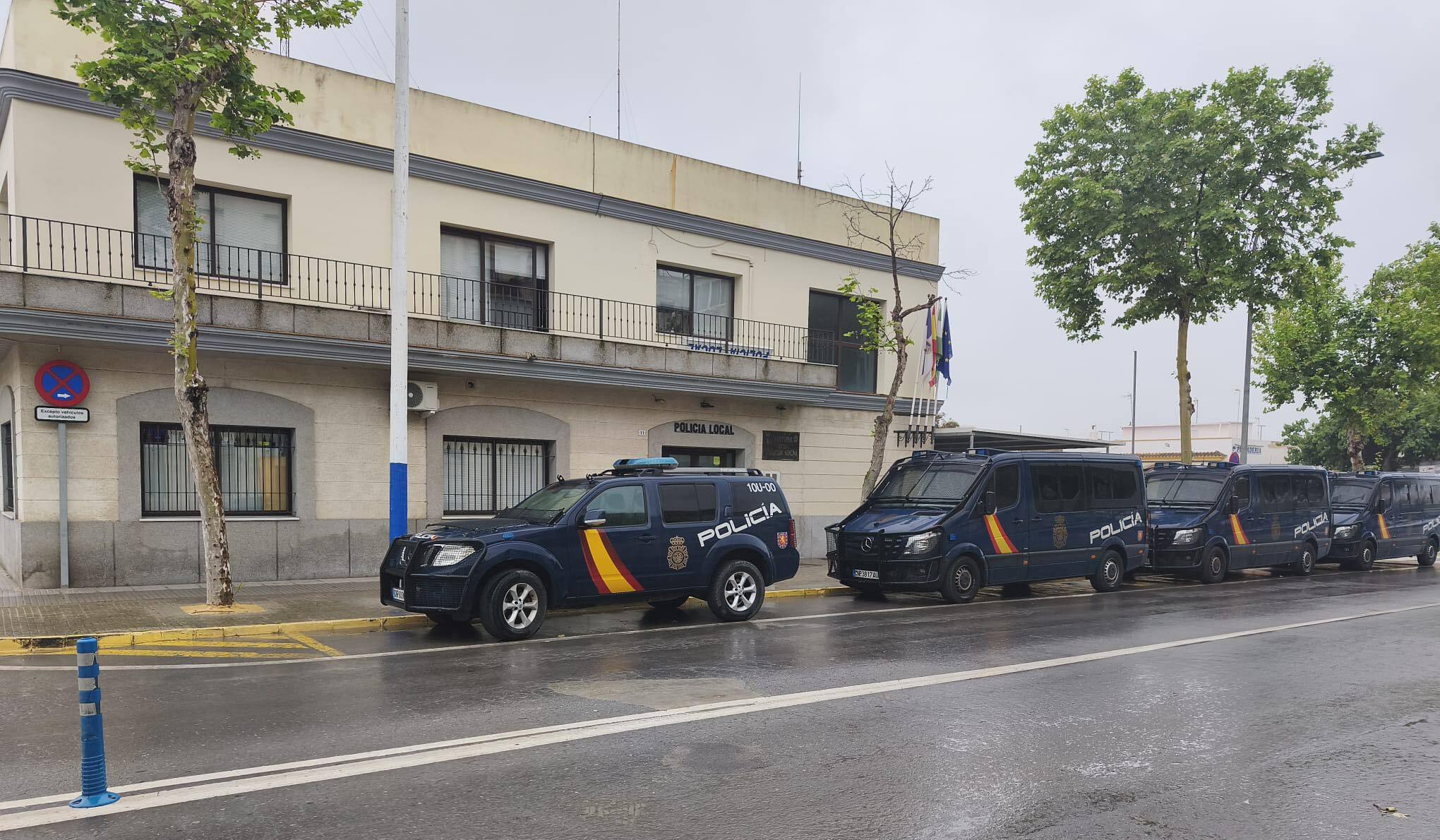 Coches de Policía Nacional en Chipiona.