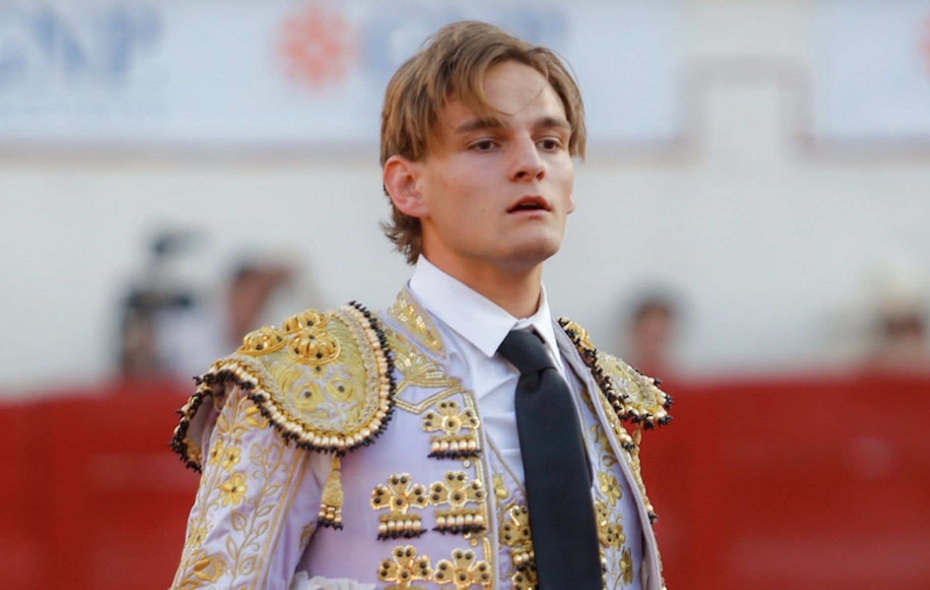 El novillero jerezano Jaime Padilla, cogido en Aguascalientes.