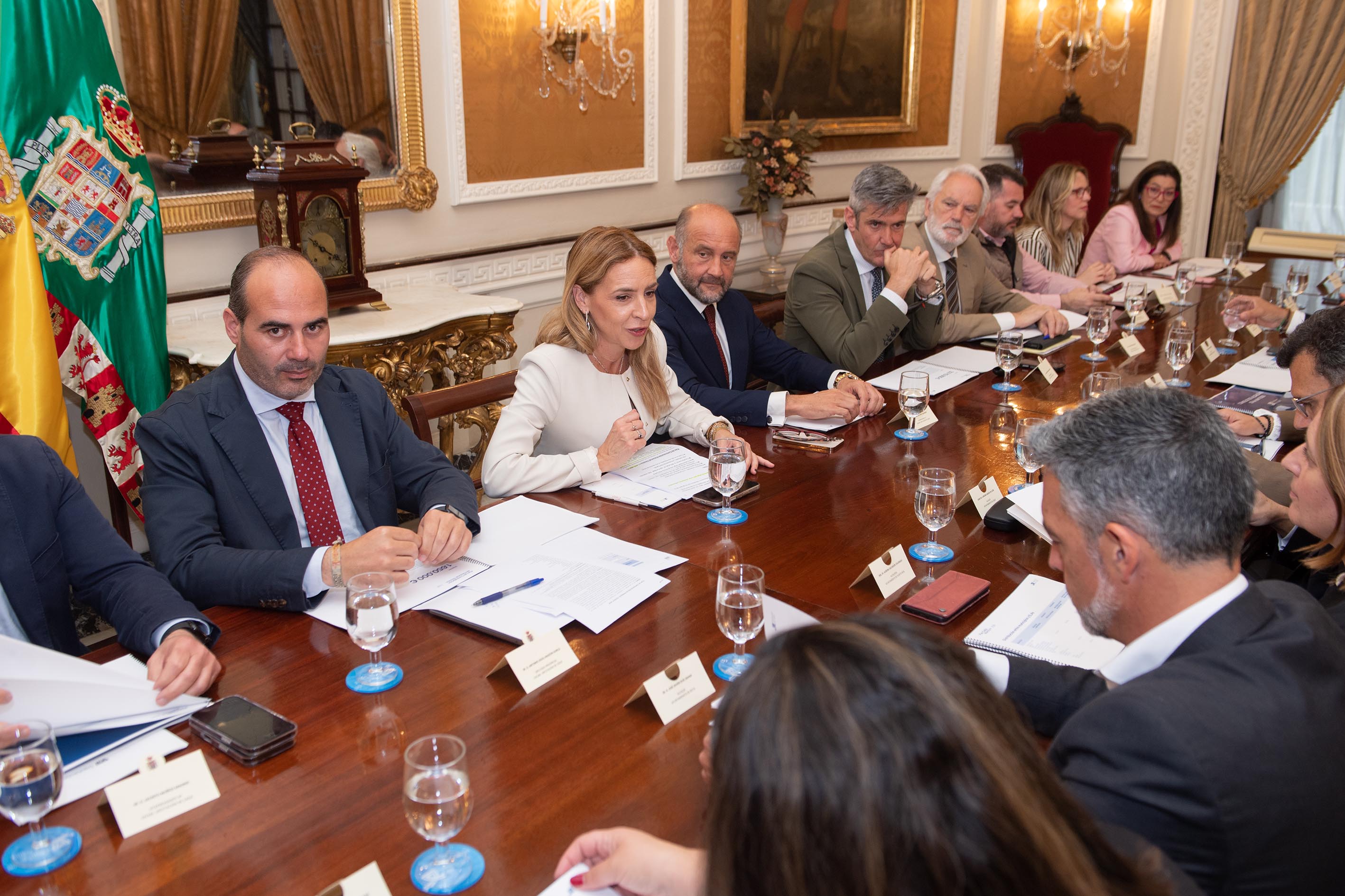 Almudena Martínez preside el Consejo de Alcaldías de la Diputación de Cádiz.