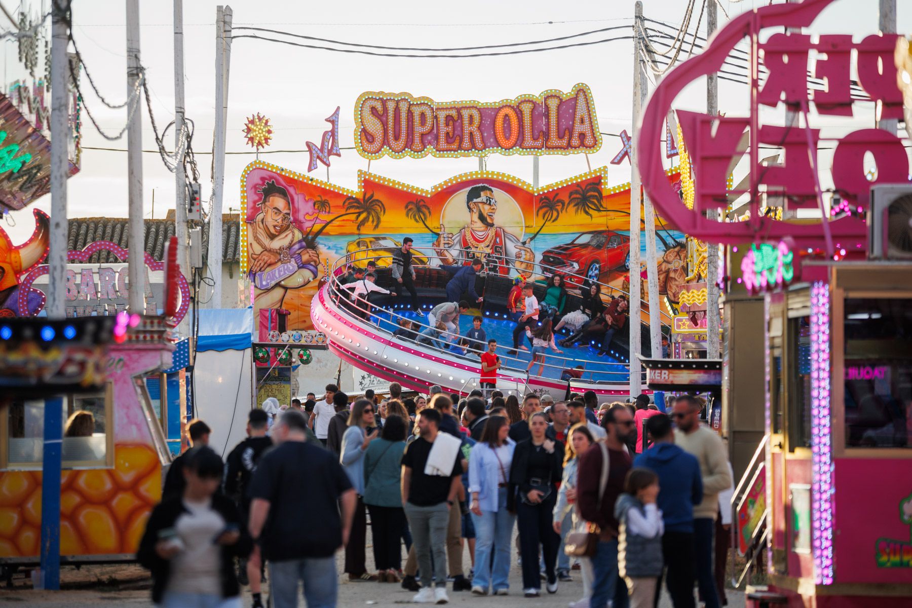 Otra imagen de las atracciones de la Feria de El Puerto. 