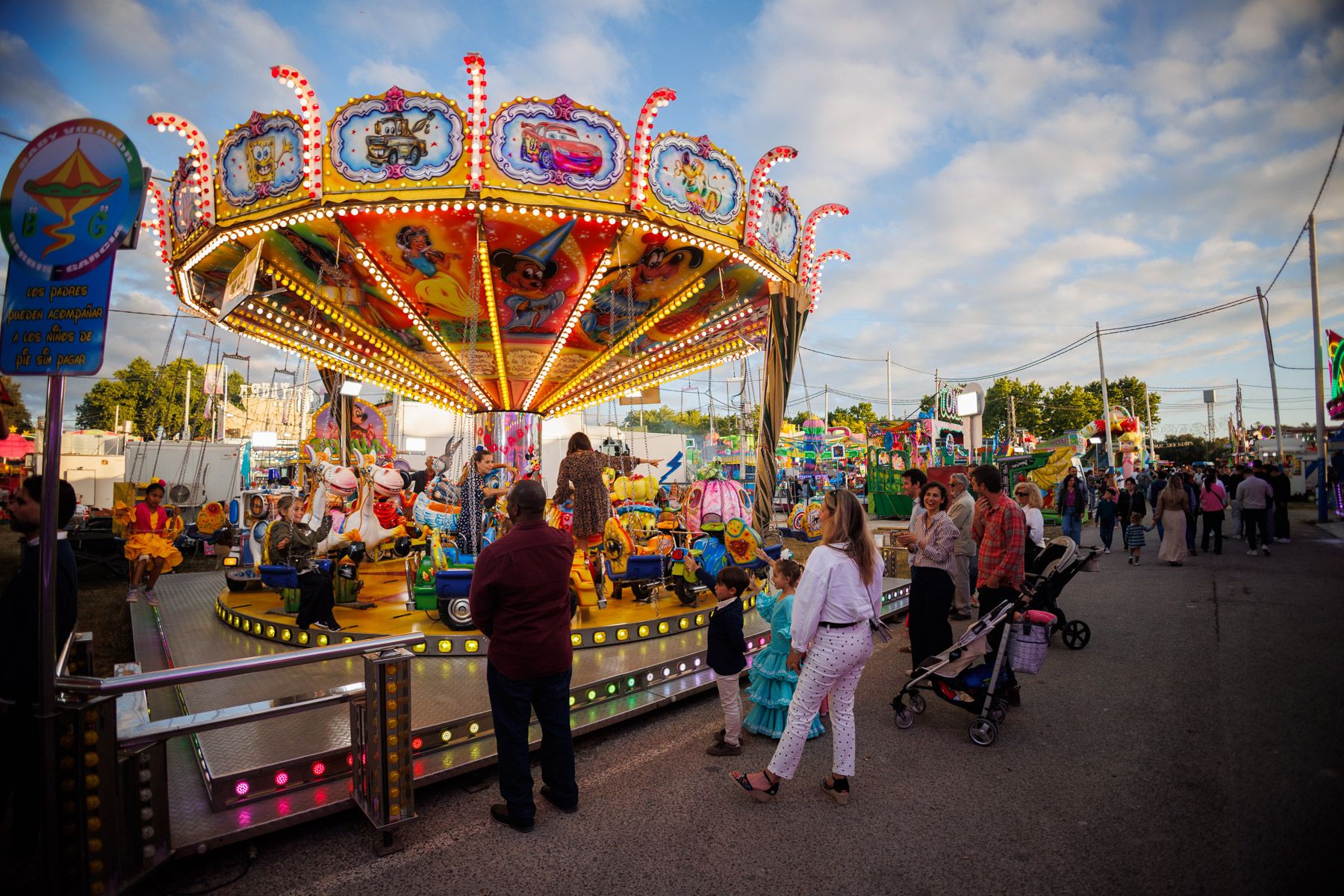 El clásico carrusel, en la Feria de El Puerto. 