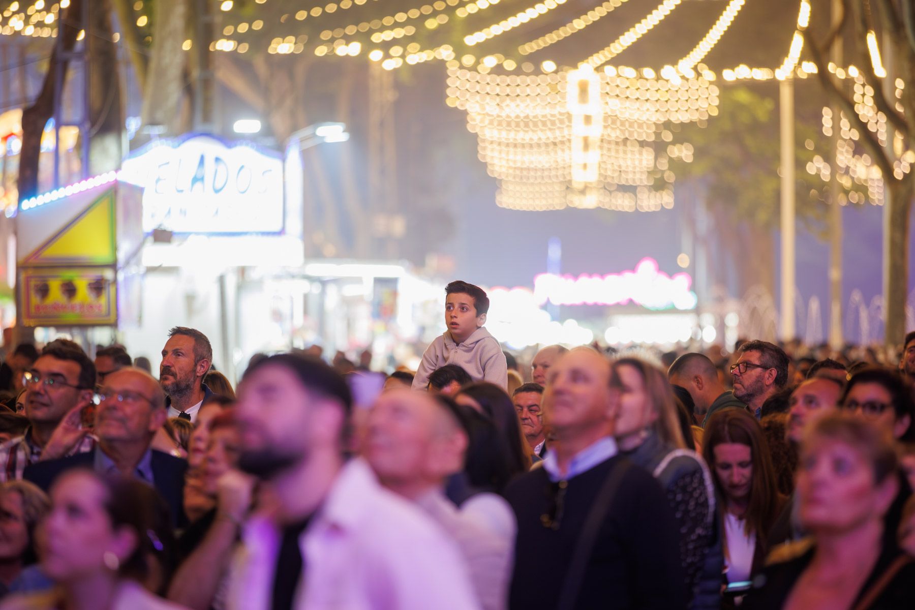 Y se hizo la luz en la Feria de El Puerto. 