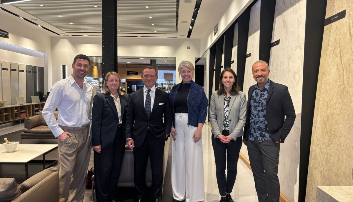 Visita a Cosentino City Montreal, una empresa andaluza en Canadá.