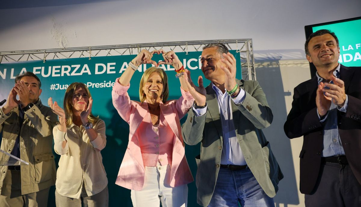 Sanz ha estado respaldado por la alcaldesa de Jerez y el alcalde de Cádiz, así como por la presidenta de la Diputación.