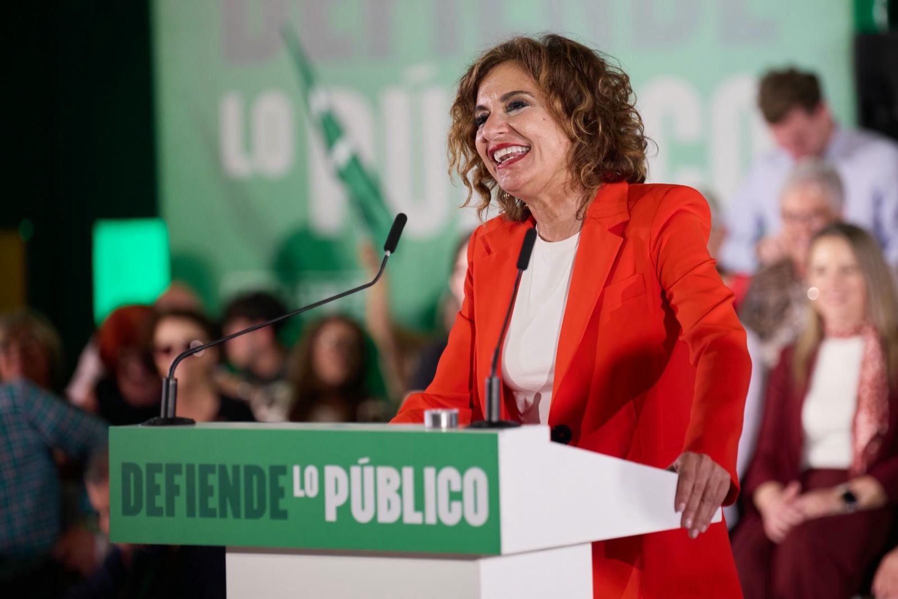 María Jesús Montero, en el acto de arranque de campaña en Granada.