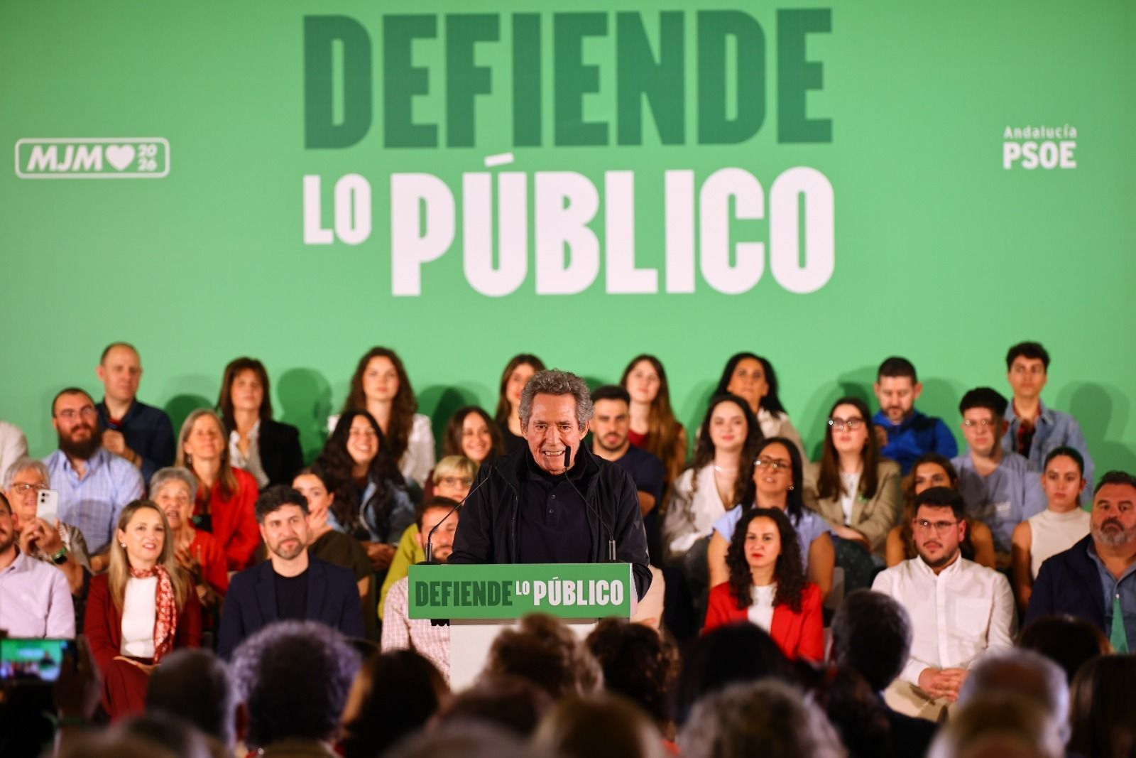 Miguel Ríos, en el acto del PSOE con María Jesús Montero.