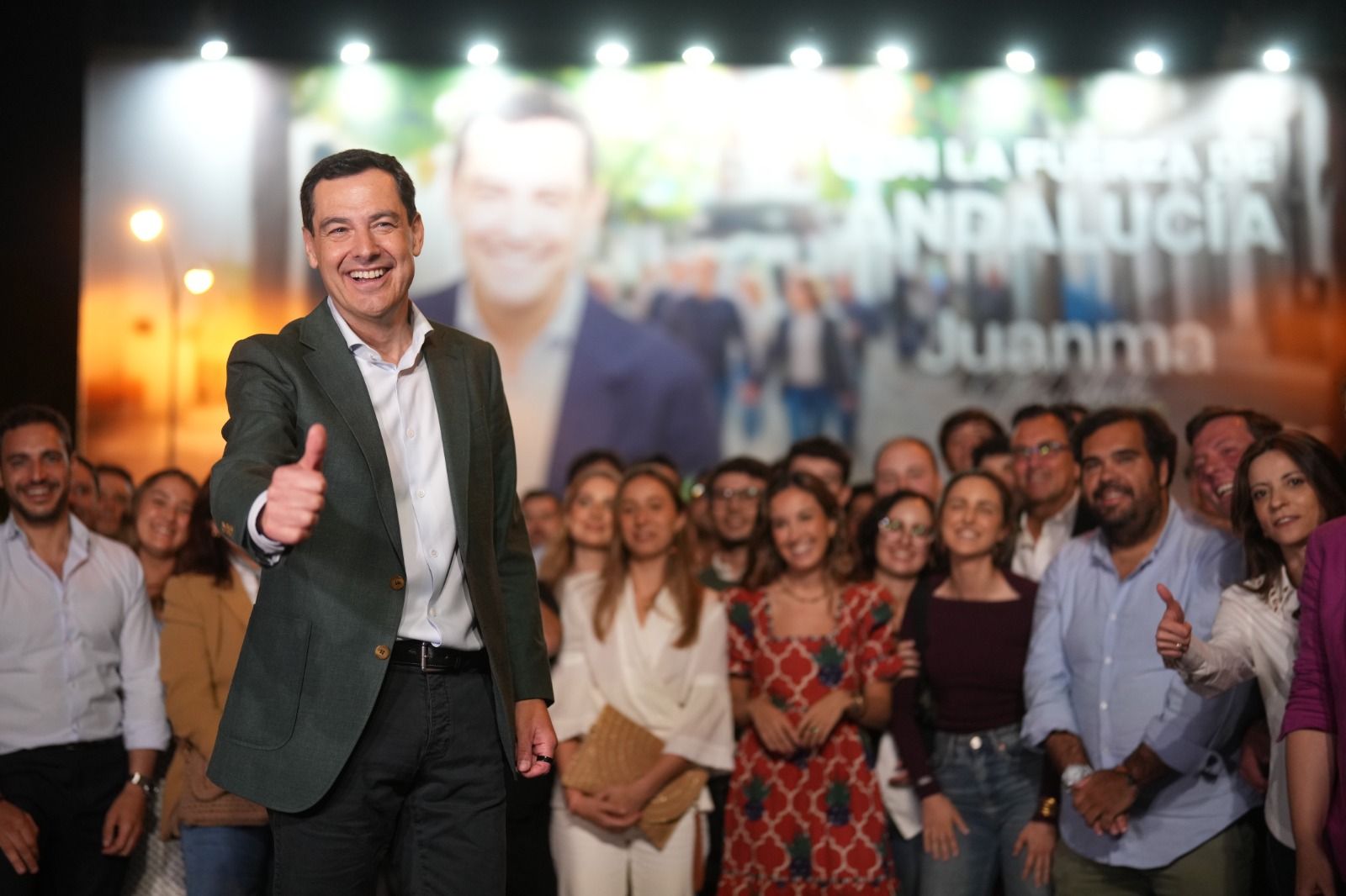 Juanma Moreno, en el arranque de campaña en Sevilla.