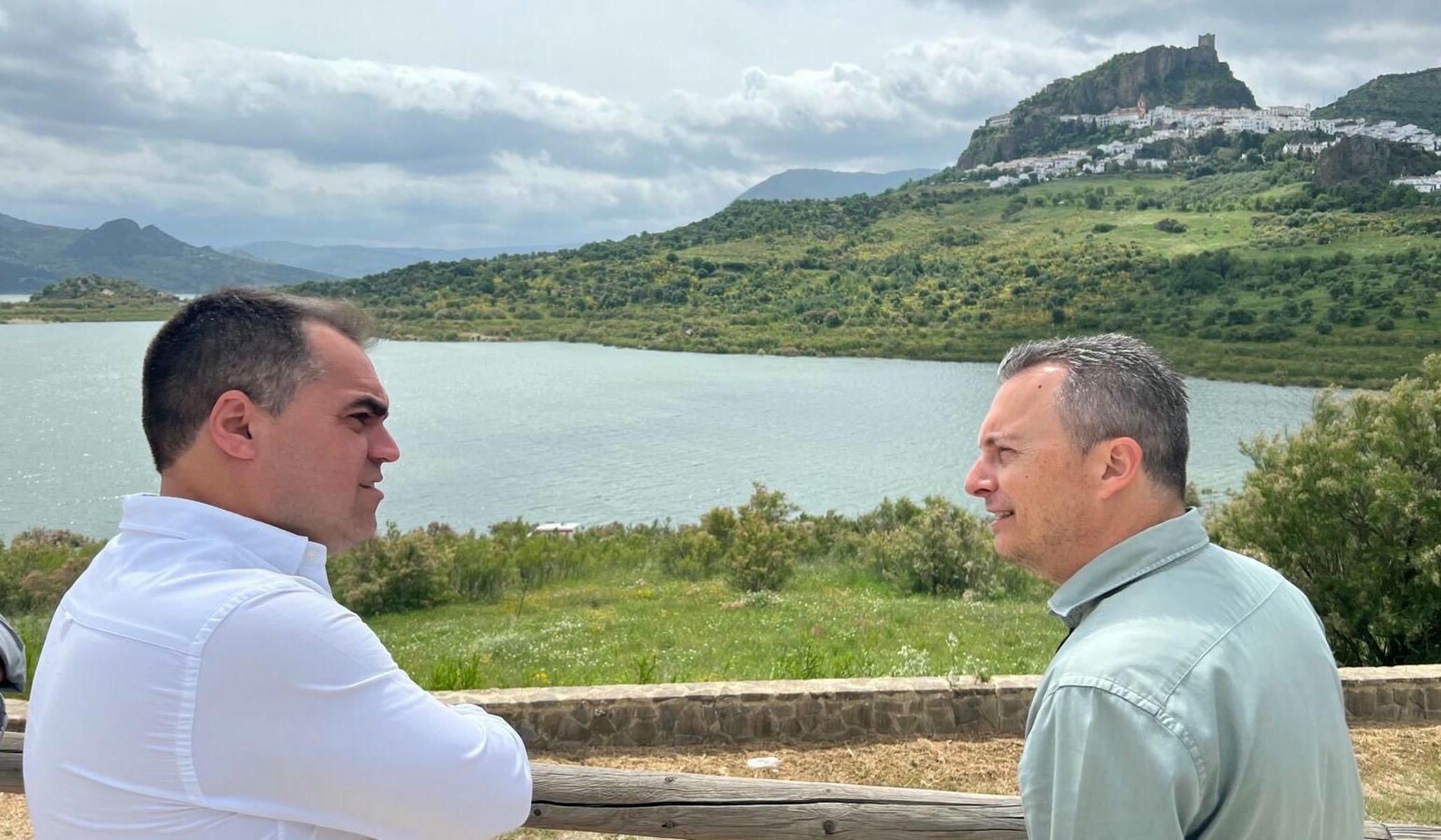Juan Cornejo denuncia desde Zahara el 'maltrato' de la Junta de Andalucía a la Sierra gaditana 