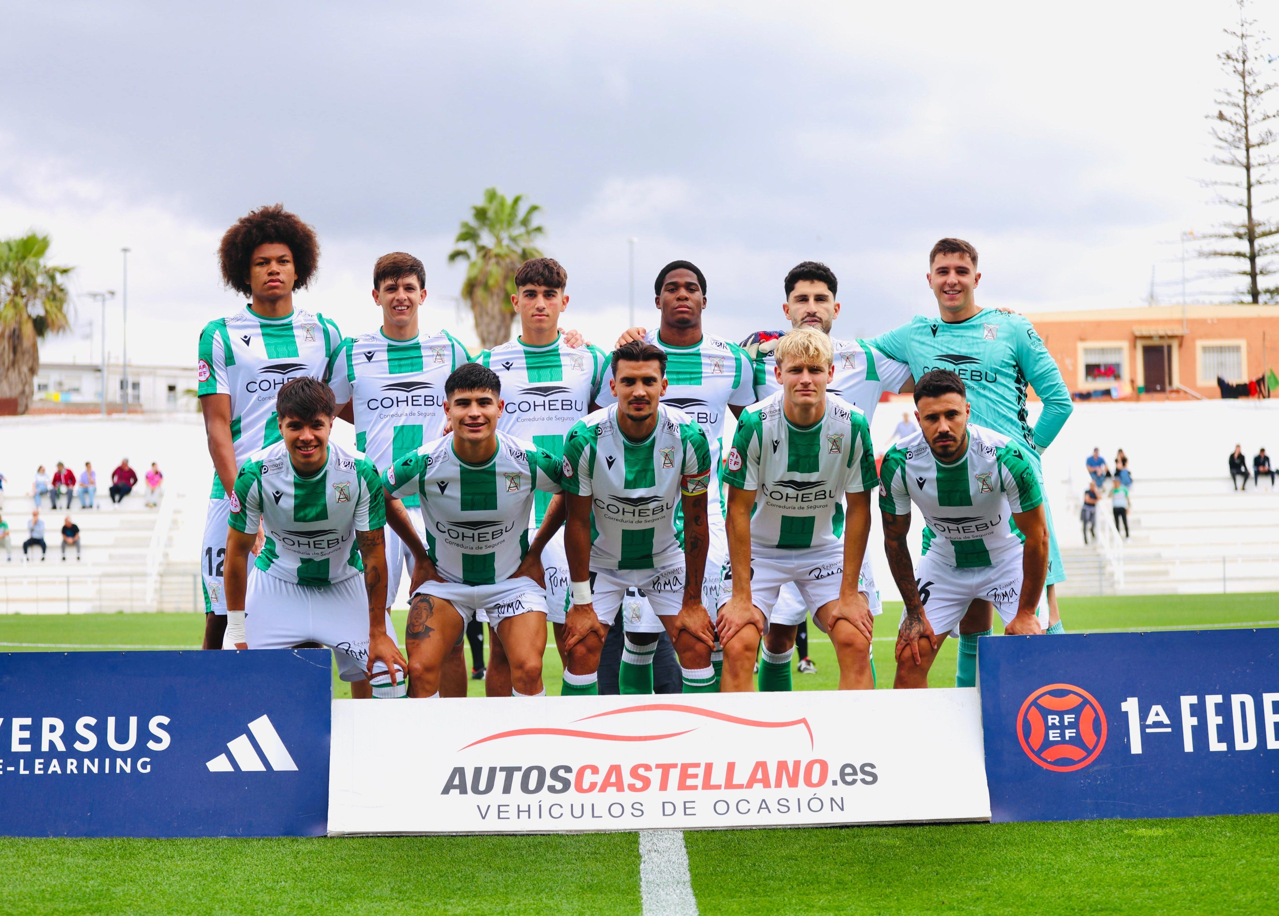 El Sanluqueño en el último partido jugado en El Palmar.