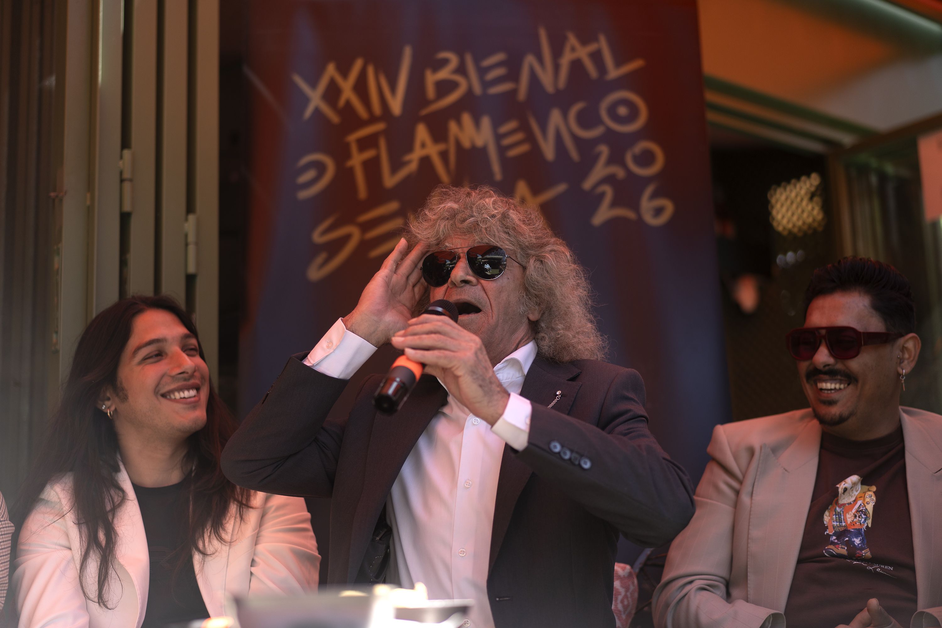 José de los Camarones protagonizará junto a Capullo de Jerez una de las noches más esperadas de la Bienal de Flamenco de Sevilla en el Teatro Alameda.