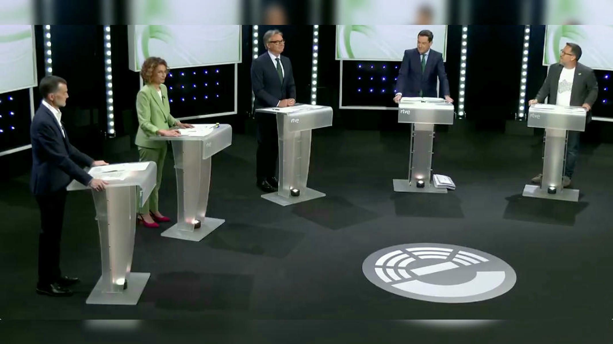 Los candidatos, en el debate en RTVE hablando de vivienda