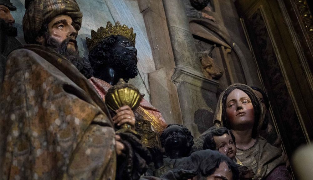 Parte del retablo de San Miguel. FOTO: MANU GARCÍA