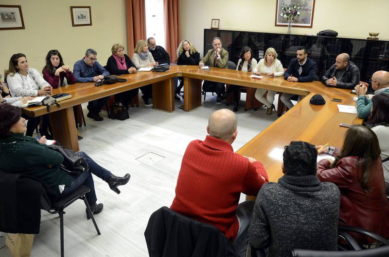 Reunión del comité de ayuda a domicilio en Jerez con responsables municipales, en una imagen de archivo.