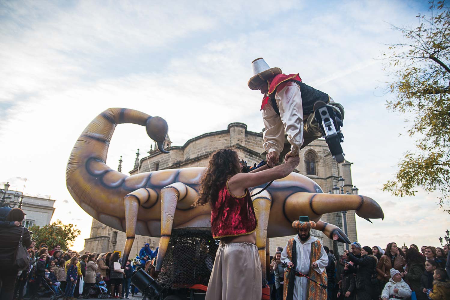 Figurantes durante una pasada cabalgata del Gran Visir en Jerez. FOTO: MAKY GASSIN. 