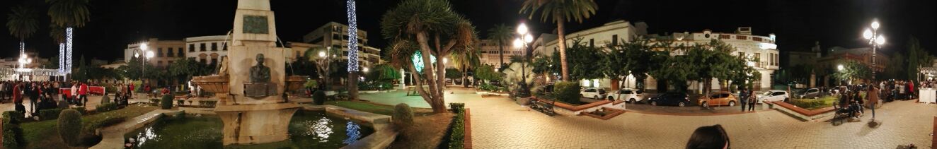 zambomba_de_la_plaza_angustias_jerez