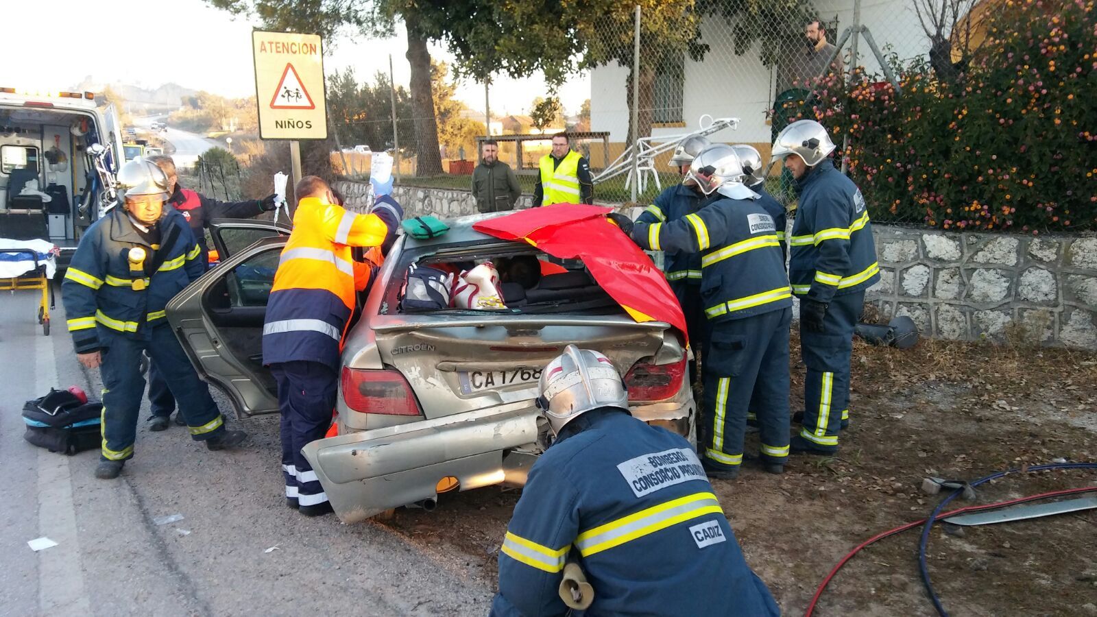 3.acc_._trafico_arcos._dos_heridos._25.01.17