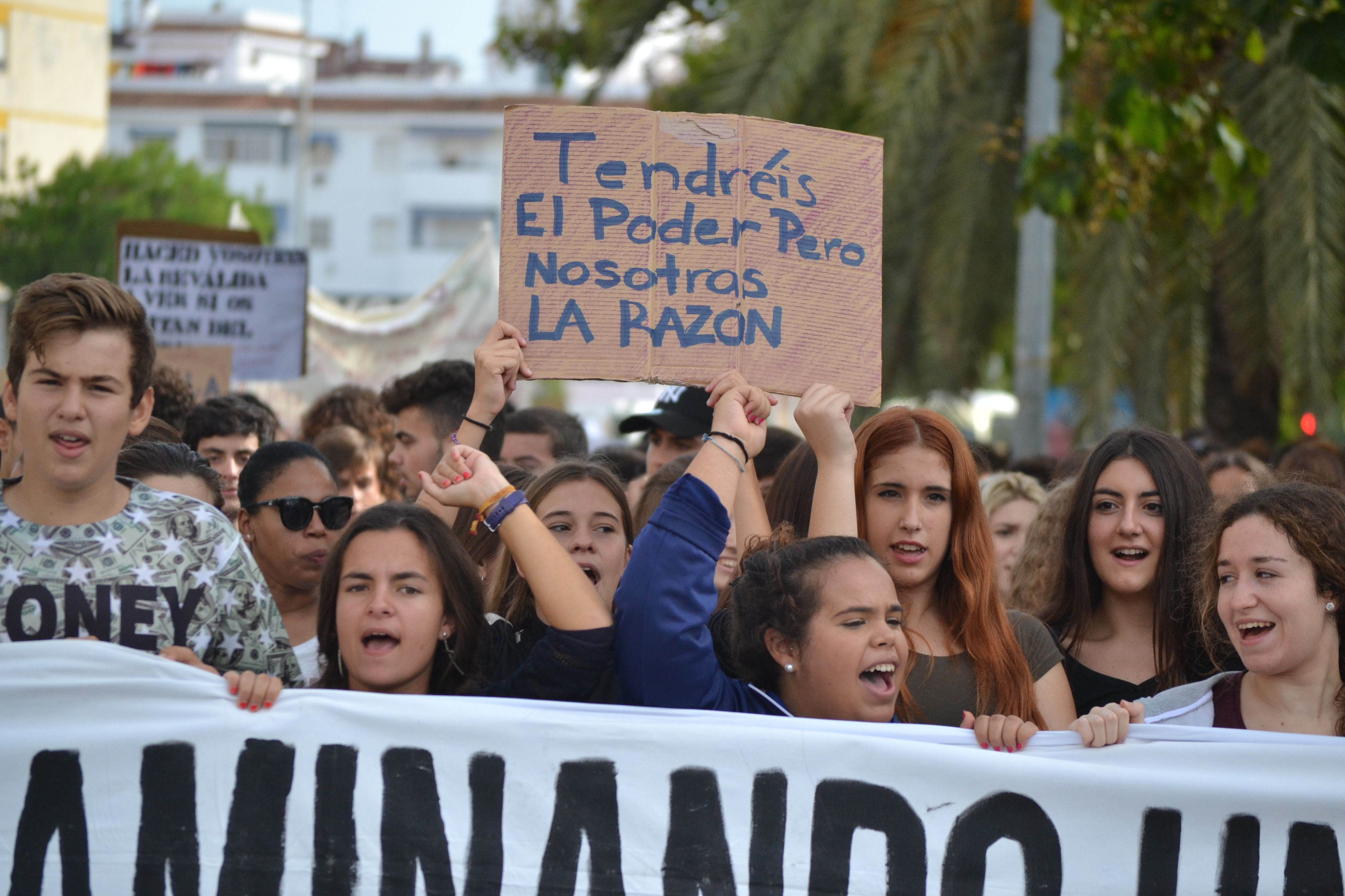 Manifestación estudiantil, en una imagen retrospectiva. FOTO: CLAUDIA GONZÁLEZ ROMERO.